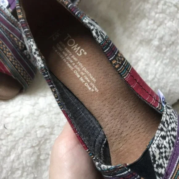 TOMS Open Toe Cork Wedges Canvas Navajo Stripe - Picture 12 of 15